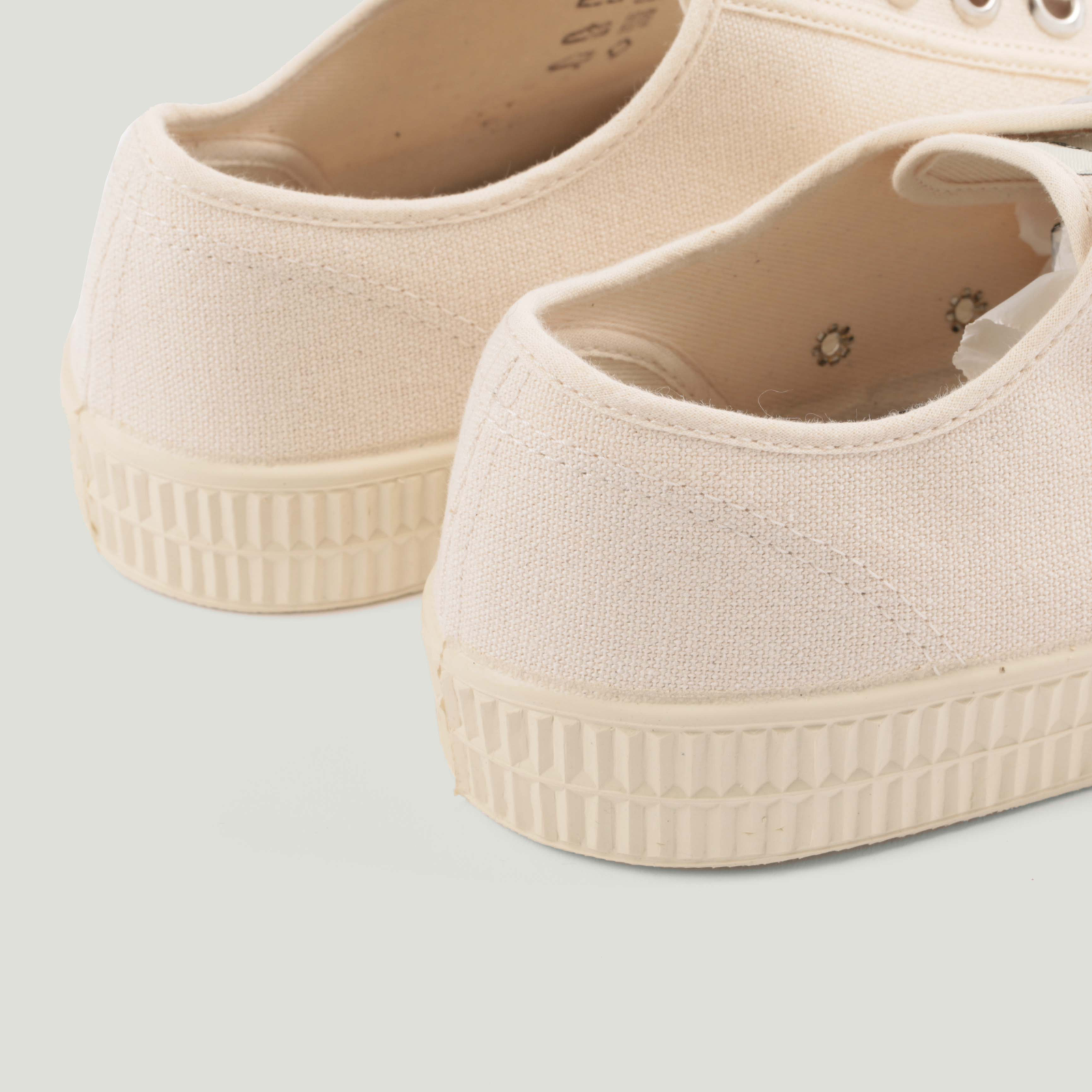 zoom-sneakers-toile-Novesta-Star Master Mono Beige/Ecru