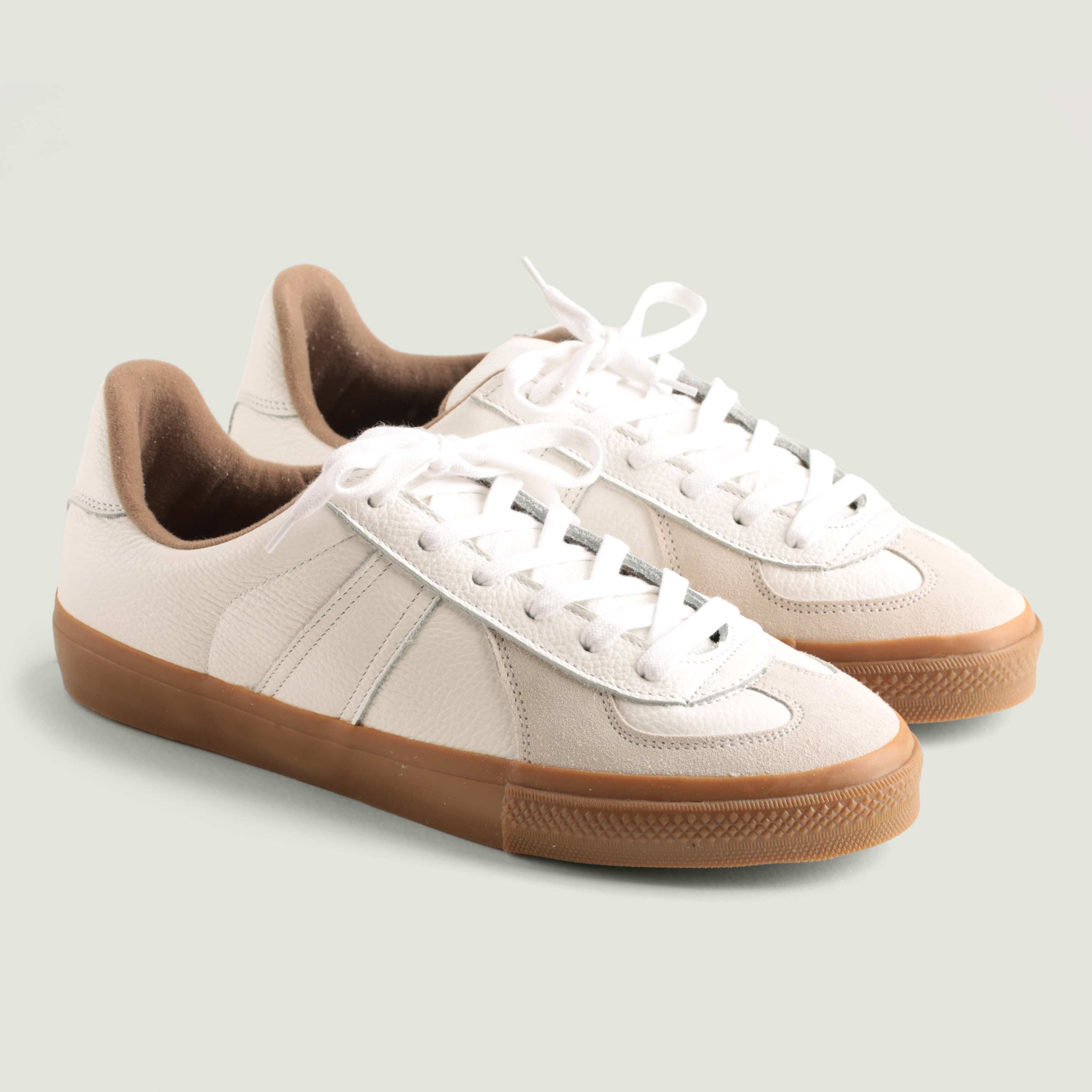 REPRODUCTION OF FOUND] GERMAN MILITARY TRAINER _ BLACK