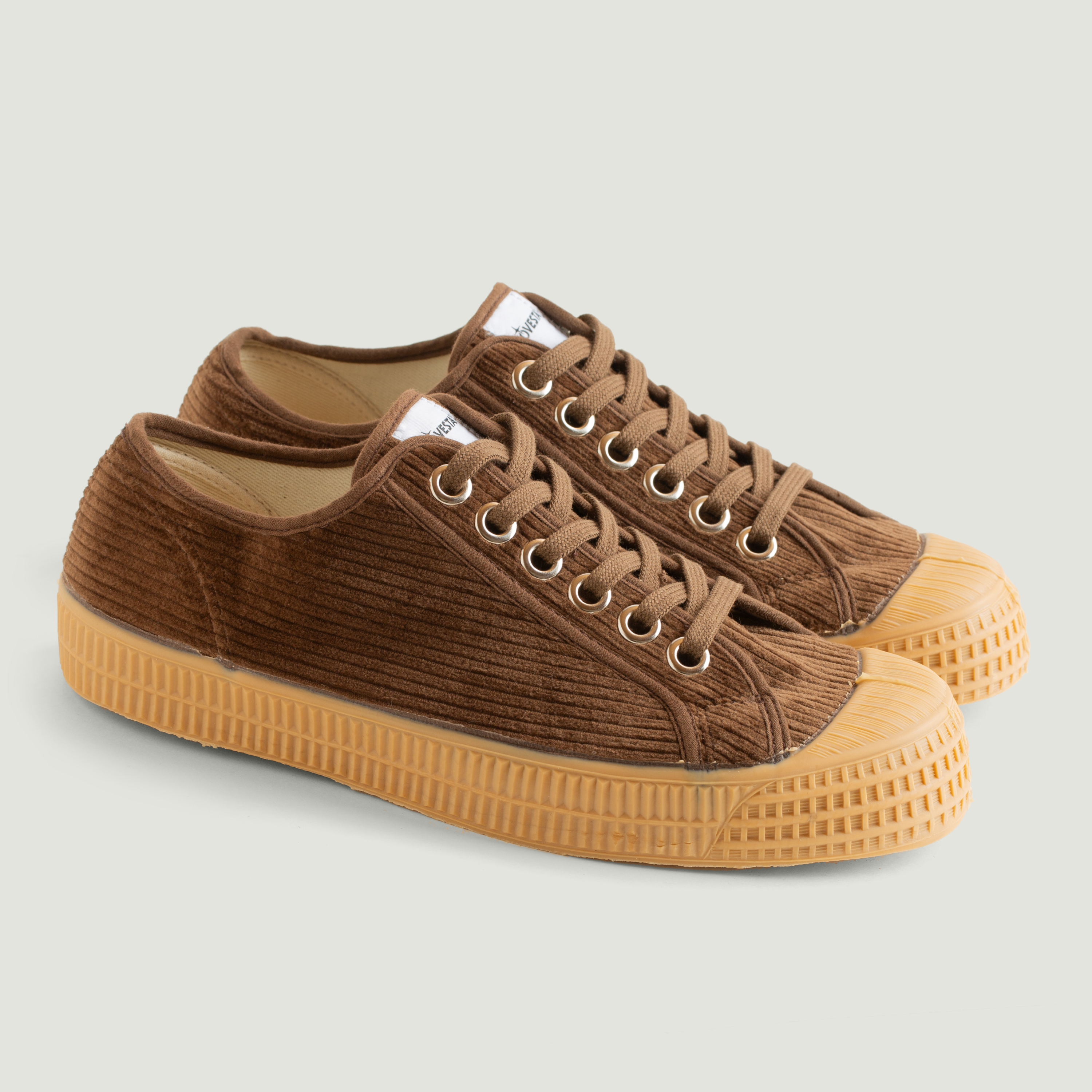 NOVESTA / Star Master Corduroy Dark Brown
