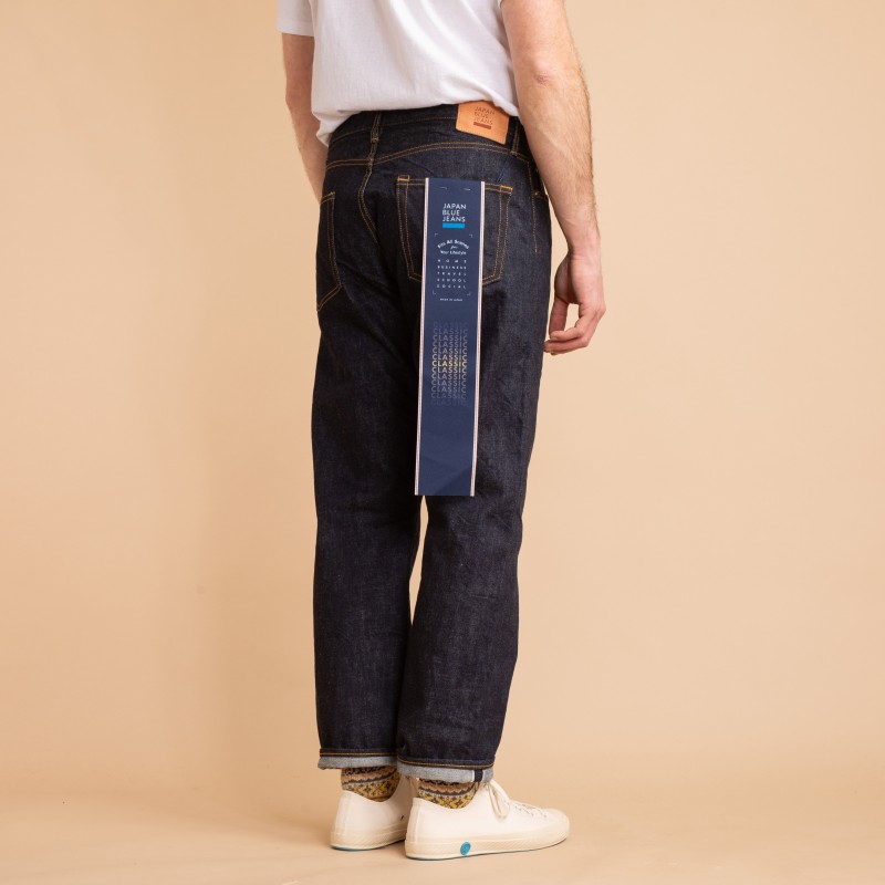 Classic Straight Fit 14.8oz J401