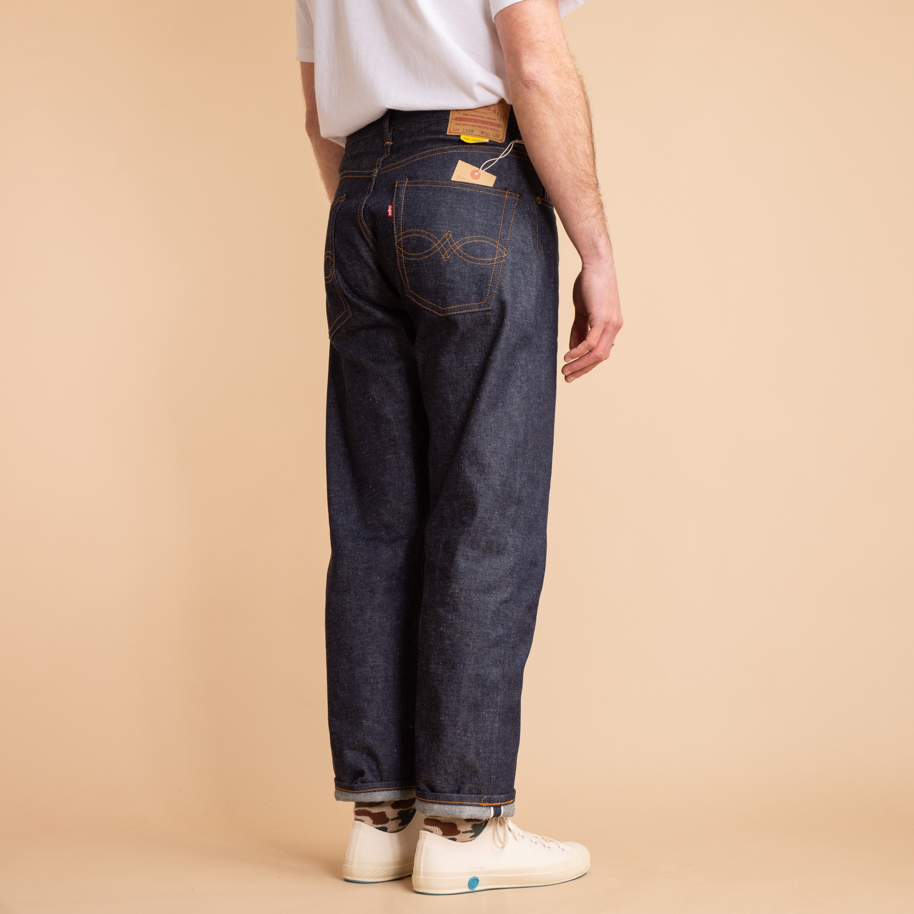 WAREHOUSE & CO. / Lot. 1105 