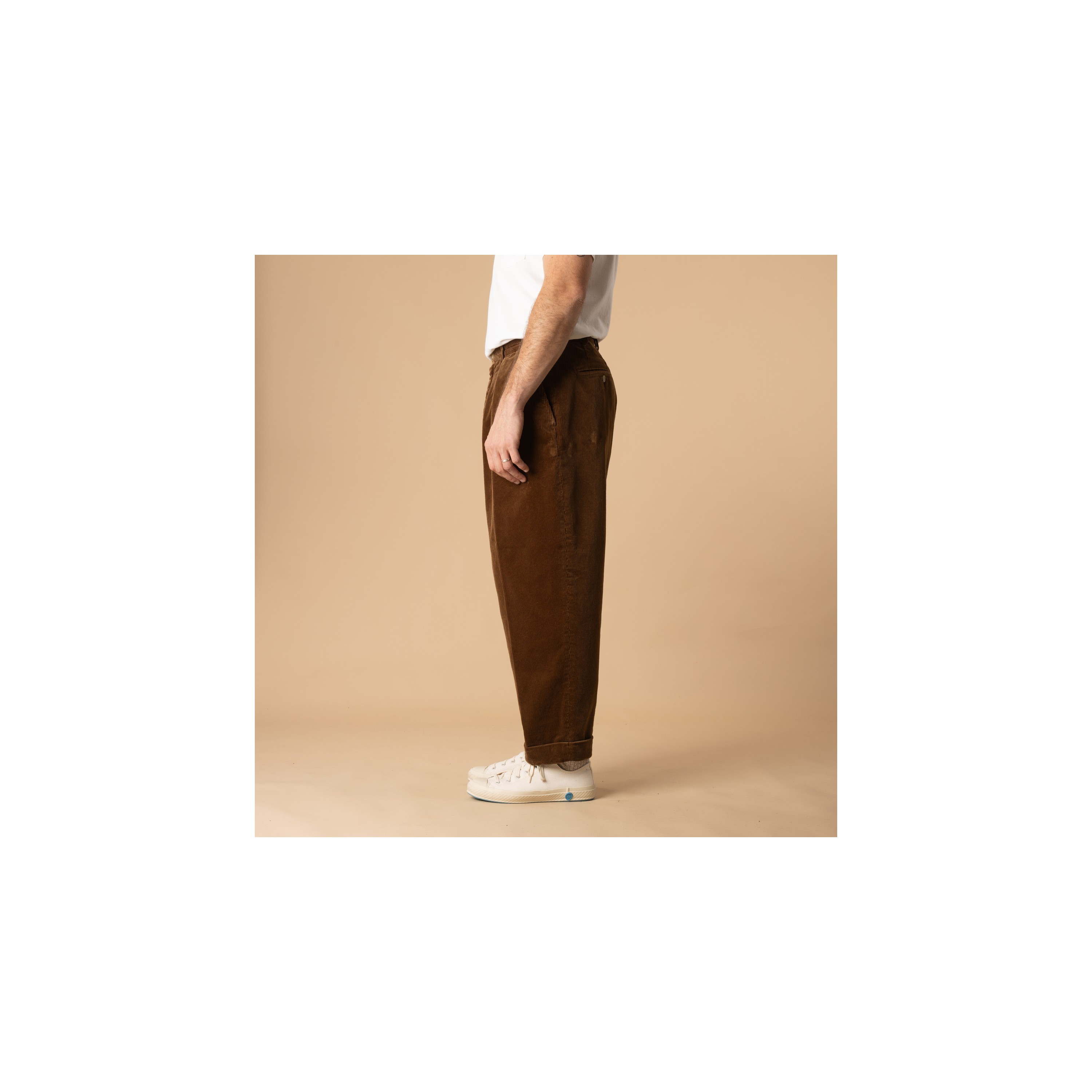 beams-plus-2-pleats-corduroy-