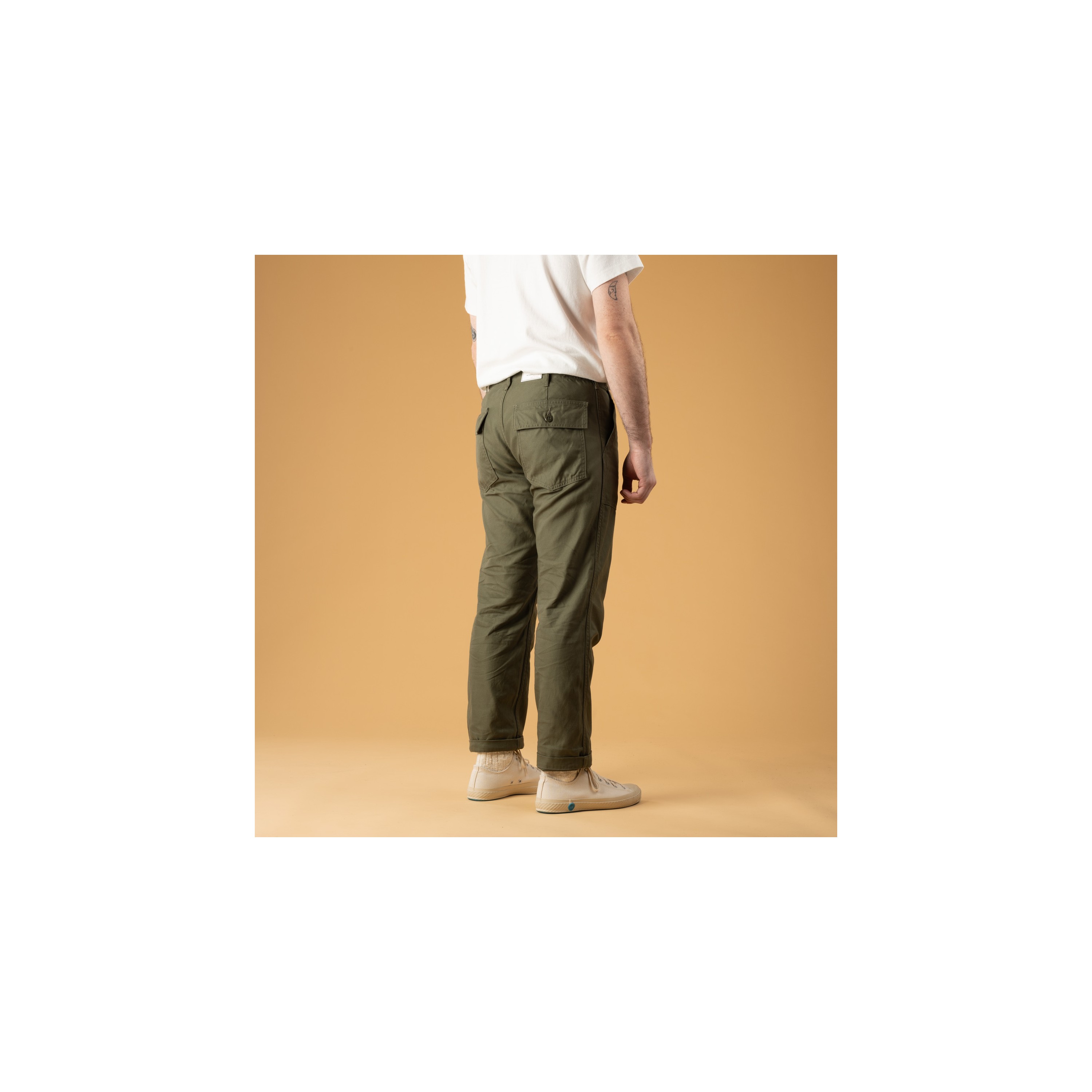 未使用 FOB FACTORY F0431 BAKER PANTS 1/S 白 未使用 FOB FACTORY F0431 BAKER PANTS 1/S 白-割引価格