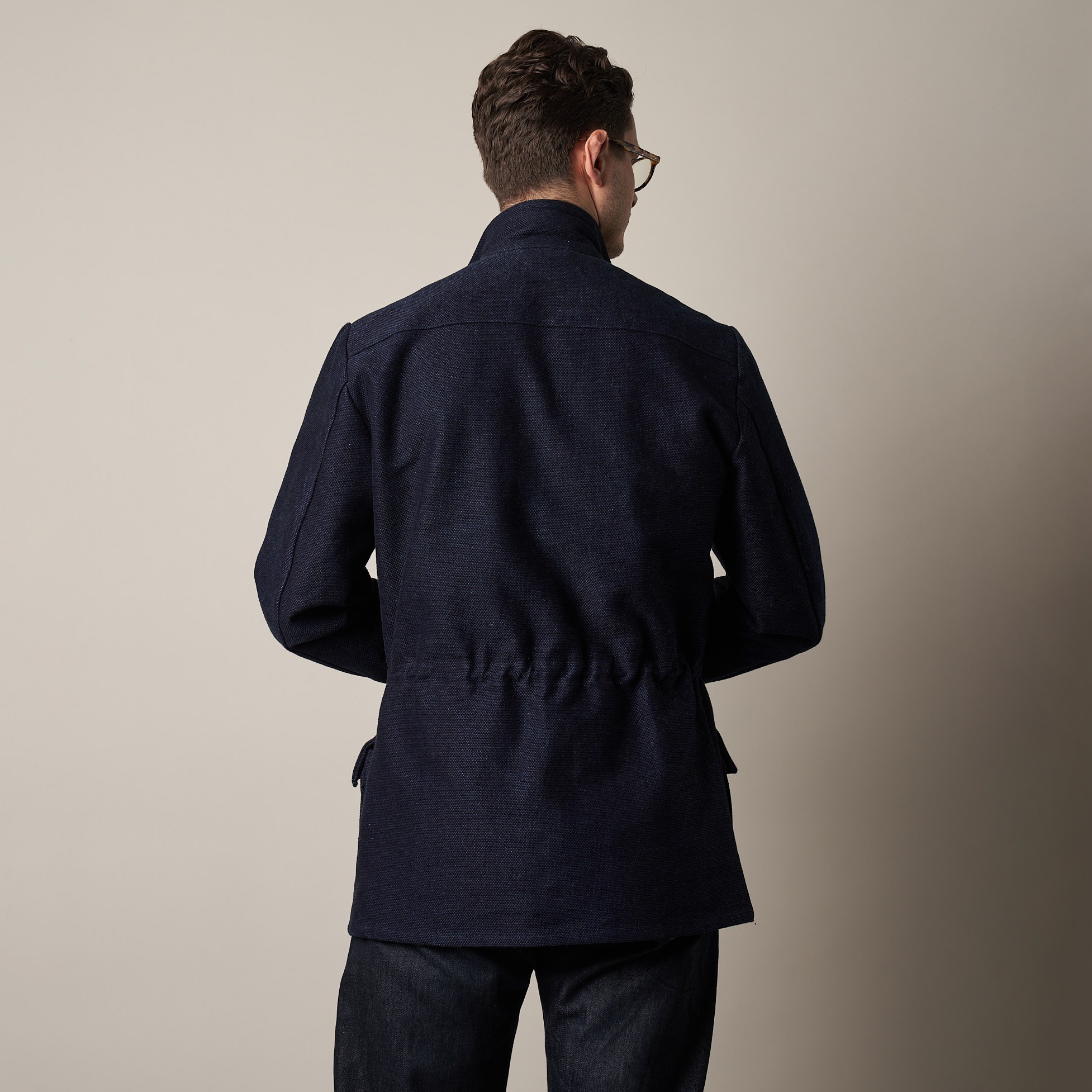 J002 Back